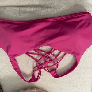 Pink lululemon sports bra